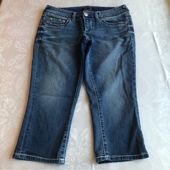 Seven 7 Blue Capri Jeans Denim Pants Women’s Size 6 Button Fly Casual Elastic - Picture 11 of 16